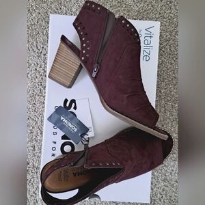 Brand New Sonoma Open Toe Heels Size 9 in Burgundy
